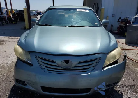 2009 Toyota Camry Base z USA, uszkodzony, nr VIN 4T1BE46K19U802472